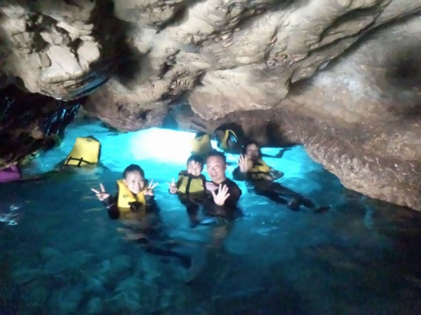 奄美 青の洞窟